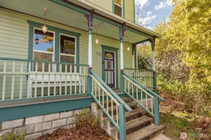 318 W 8th St, Port Angeles, WA 98362 - Photo 10