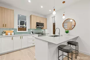 3552 S Dawson St, Seattle, WA 98118 - Photo 10