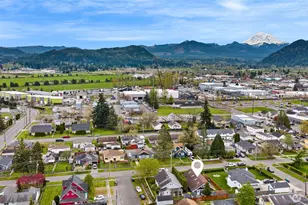 2024 Wells St, Enumclaw, WA 98022 - Photo 36