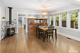 2024 Wells St, Enumclaw, WA 98022 - Photo 6