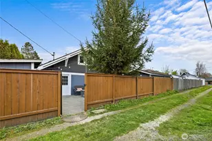 2024 Wells St, Enumclaw, WA 98022 - Photo 30