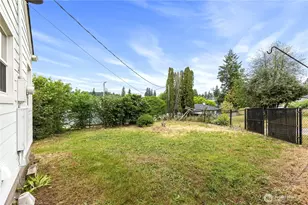 3640 W C St, Bremerton, WA 98312 - Photo 22