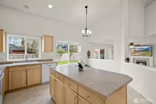 530 Hackmann St, Buckley, WA 98321 - Photo 16