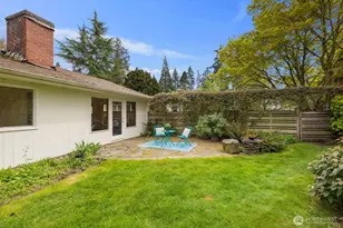 10434 NE 17th St, Bellevue, WA 98004 - Photo 30
