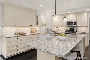 20819 NE 25th St, Sammamish, WA 98074 - Photo 14