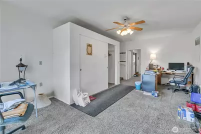 815 E 60th Street, Tacoma, WA 98404 - Photo 12