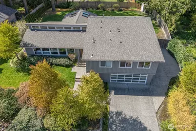 1465 185th Avenue NE, Bellevue, WA 98008 - Photo 1