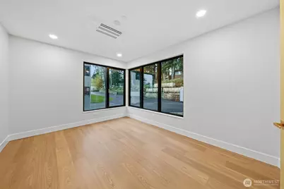 7905 240th Street SW, Edmonds, WA 98026 - Photo 14