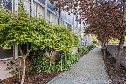 1221 Minor Avenue #610, Seattle, WA 98101 - Photo 32