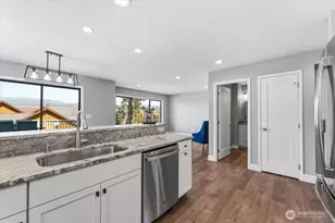 4124 Lakeview Pl, Chelan, WA 98816 - Photo 8
