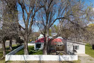 274 Corral St, Winthrop, WA 98862 - Photo 38