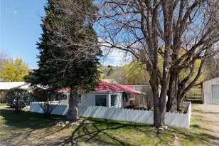 274 Corral St, Winthrop, WA 98862 - Photo 36