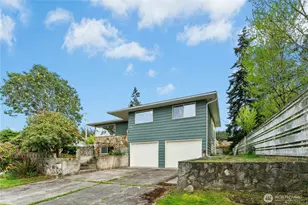 3501 W 3rd St, Anacortes, WA 98221 - Photo 2