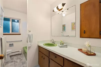 3702 S 194th Street, SeaTac, WA 98188 - Photo 18
