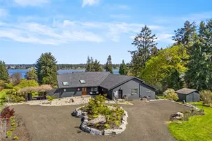 7746 Manzanita Dr NW, Olympia, WA 98502 - Photo 2