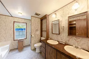 2725 E Fir St, Mount Vernon, WA 98273 - Photo 14
