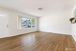 1515 NE 3rd Ave, Oak Harbor, WA 98277 - Photo 12