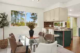 12817 SE 186th Pl, Renton, WA 98058 - Photo 6
