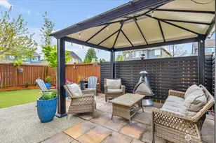 1008 31st St NW, Puyallup, WA 98371 - Photo 6