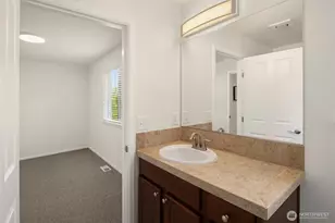 105 118th Ave SE, Bellevue, WA 98005 - Photo 20