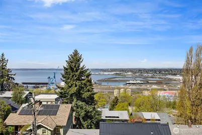 715 N Garden Street #303, Bellingham, WA 98225 - Photo 1