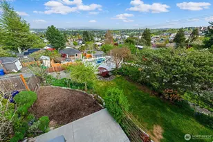4060 39th Ave SW, Seattle, WA 98116 - Photo 32