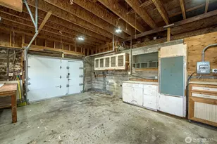 4060 39th Ave SW, Seattle, WA 98116 - Photo 36