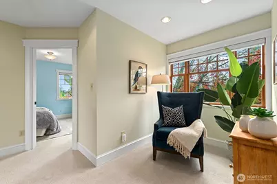4060 39th Avenue SW, Seattle, WA 98116 - Photo 14