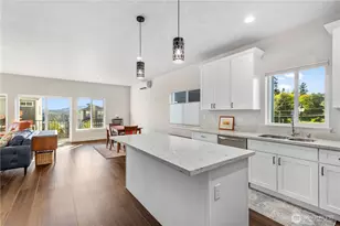 134 Blackfish Ct, Bremerton, WA 98310 - Photo 8