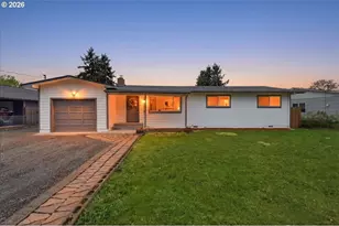 132 Green Acres Dr, Castle Rock, WA 98611 - Photo 1