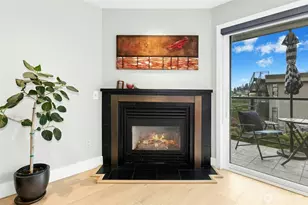 9201 NE Juanita Dr, Kirkland, WA 98034 - Photo 8