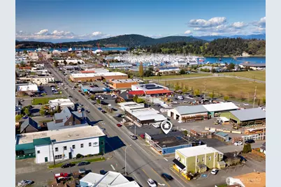 1917 Commercial Avenue, Anacortes, WA 98221 - Photo 24