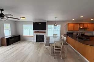 4803 Cypress Dr, Anacortes, WA 98221 - Photo 8