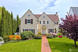 3010 Cascadia Ave S, Seattle, WA 98144 - Photo 1