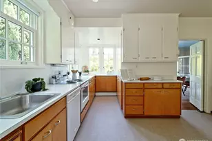 3010 Cascadia Ave S, Seattle, WA 98144 - Photo 6