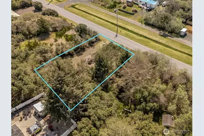 148 Marine View Drive SE, Ocean Shores, WA 98569 - Photo 10