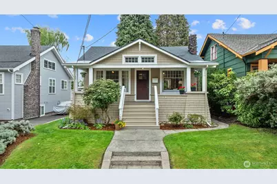 715 N 48th Street, Seattle, WA 98103 - Photo 1