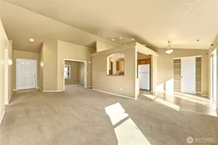 919 Highland Rd, Walla Walla, WA 99362 - Photo 2