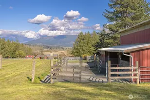 13872 Trumpeter Ln, Mount Vernon, WA 98273 - Photo 22