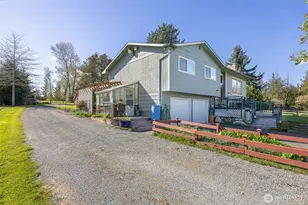 13872 Trumpeter Ln, Mount Vernon, WA 98273 - Photo 8