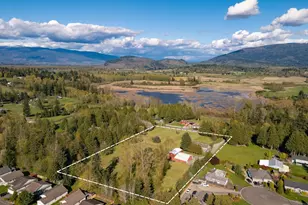 13872 Trumpeter Ln, Mount Vernon, WA 98273 - Photo 4