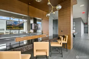 588 Bell St, Seattle, WA 98121 - Photo 24