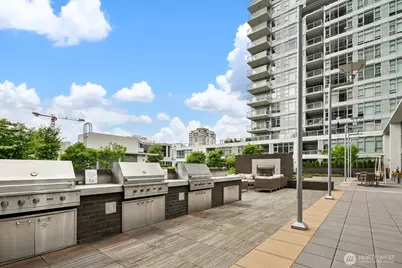 588 Bell Street #801s, Seattle, WA 98121 - Photo 14