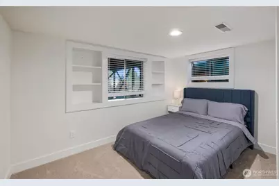 7132 34th Avenue SW, Seattle, WA 98126 - Photo 24