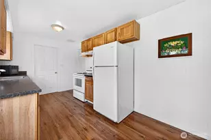 27 Crescent Cir SW, Lakewood, WA 98499 - Photo 16