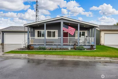 1701 E Burr Avenue #19, Moses Lake, WA 98837 - Photo 1