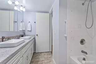 1014 11th St, Bellingham, WA 98225 - Photo 18