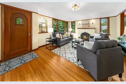 1408 N 48th Street, Seattle, WA 98103 - Photo 4