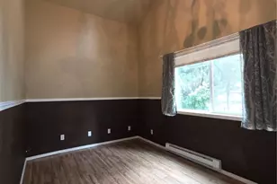 1207 E 121st St, Tacoma, WA 98445 - Photo 10