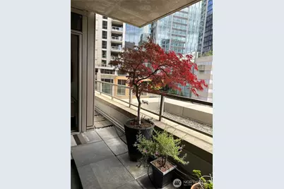 10610 NE 9th Place #509, Bellevue, WA 98004 - Photo 16